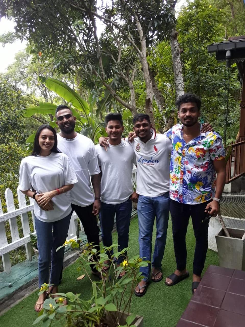 Villa25 Homestay Free Pick Up From The Centre Kandy Exterior photo